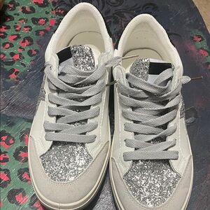 Stylish Silver Glitter Women's Sneakers